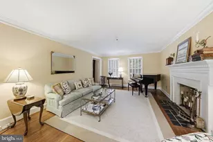 10516 Walter Thompson Dr, Vienna, VA 22181 - Photo 16