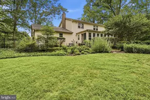 10516 Walter Thompson Dr, Vienna, VA 22181 - Photo 4