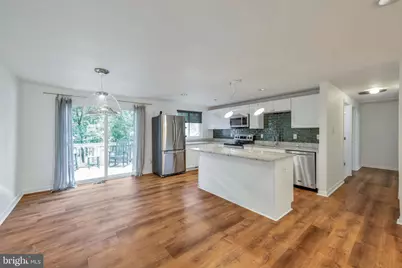 12304 Scotch Bonnet Court, Reston, VA 20191 - Photo 2