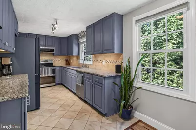 1057 Burwick Drive, Herndon, VA 20170 - Photo 12
