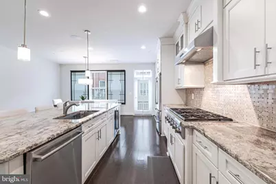 11692 Sunrise Square Place, Reston, VA 20191 - Photo 26