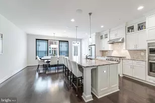 11692 Sunrise Square Pl, Reston, VA 20191 - Photo 18