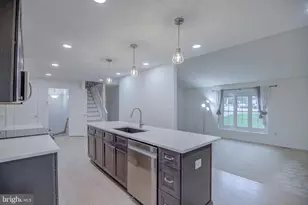 9519 Heathwood Ct, Burke, VA 22015 - Photo 10