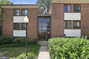 1526 Northgate Square, Reston, VA 20190 - Photo 1