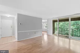 1526 Northgate Square, Reston, VA 20190 - Photo 8