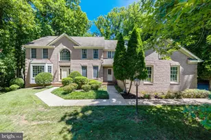 10560 Fox Forest Dr, Great Falls, VA 22066 - Photo 1