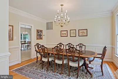 10560 Fox Forest Drive, Great Falls, VA 22066 - Photo 8