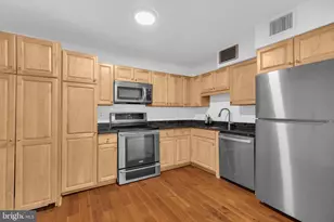 1800 Old Meadow Rd, McLean, VA 22102 - Photo 14