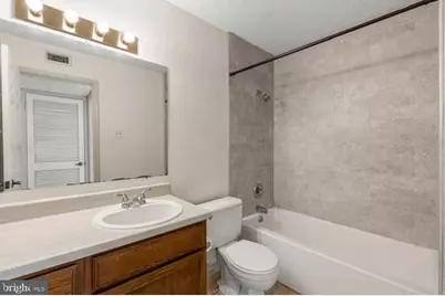 1535 Lincoln Way #102, McLean, VA 22102 - Photo 2