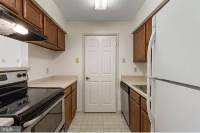 1535 Lincoln Way #102, McLean, VA 22102 - Photo 4