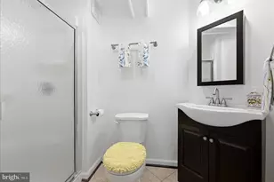 6609 Skylemar Trail, Centreville, VA 20121 - Photo 16