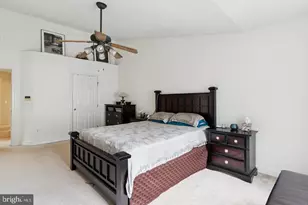 4322 Thomas Brigade Ln, Fairfax, VA 22033 - Photo 12
