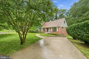 8624 Parliament Dr, Springfield, VA 22151 - Photo 8