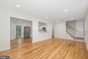 8624 Parliament Dr, Springfield, VA 22151 - Photo 14