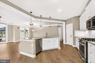 6101 Fairview Farm Dr, Alexandria, VA 22315 - Photo 42