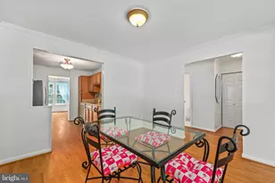 8217 Clifton Farm Ct, Alexandria, VA 22306 - Photo 6