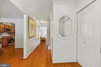 8217 Clifton Farm Court, Alexandria, VA 22306 - Photo 4