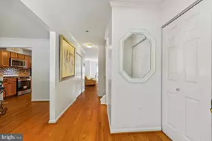 8217 Clifton Farm Ct, Alexandria, VA 22306 - Photo 4