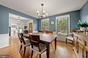 7409 Shady Palm Dr, Springfield, VA 22153 - Photo 8