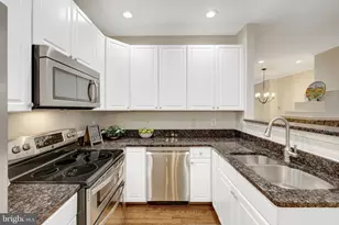 1268 Wild Hawthorn Way, Reston, VA 20194 - Photo 20
