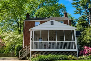 2631 Woodley Pl, Falls Church, VA 22046 - Photo 2