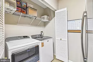 13004 Cabin Creek Rd, Herndon, VA 20171 - Photo 12