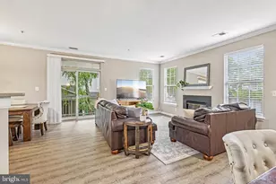 13004 Cabin Creek Rd, Herndon, VA 20171 - Photo 2