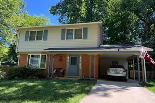 9809 Bacon Ct, Fairfax, VA 22032 - Photo 12