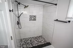 8926 Sylvania St, Lorton, VA 22079 - Photo 32
