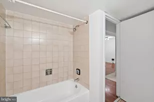 1808 Old Meadow Rd, McLean, VA 22102 - Photo 14