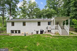 9221 Weant Dr, Great Falls, VA 22066 - Photo 32