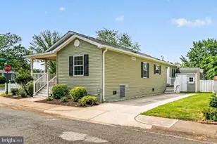 14601 Northwest Pl, Chantilly, VA 20151 - Photo 24