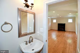 1924 Leonard Rd, Falls Church, VA 22043 - Photo 14