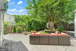 7868 Midday Ln, Alexandria, VA 22306 - Photo 70