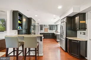 7868 Midday Ln, Alexandria, VA 22306 - Photo 32