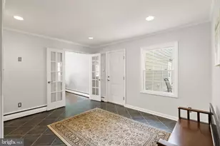 7868 Midday Ln, Alexandria, VA 22306 - Photo 28