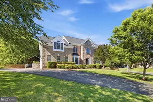9800 John Robert Way, Fairfax, VA 22032 - Photo 2