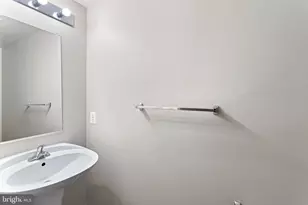 4480 Market Commons Dr, Fairfax, VA 22033 - Photo 38