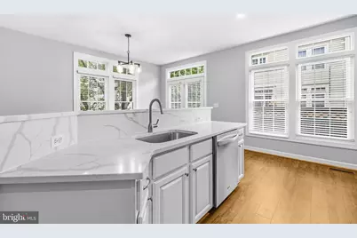 4323 Thomas Brigade Lane, Fairfax, VA 22033 - Photo 6