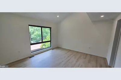 11922 Escalante Court, Reston, VA 20191 - Photo 12