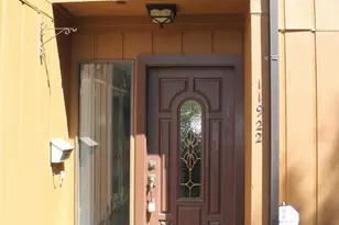 11922 Escalante Ct, Reston, VA 20191 - Photo 2
