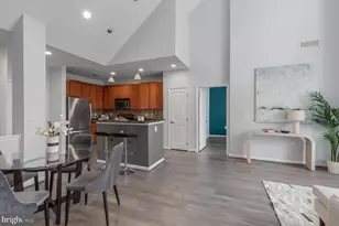 2665 Prosperity Ave, Fairfax, VA 22031 - Photo 8