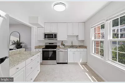 8398 Uxbridge Court, Springfield, VA 22151 - Photo 6