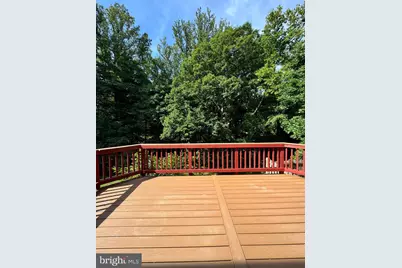 8398 Uxbridge Court, Springfield, VA 22151 - Photo 4