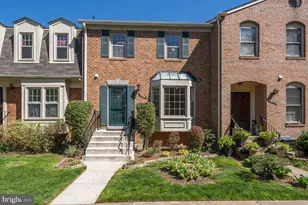 3162 Borge St, Oakton, VA 22124 - Photo 2
