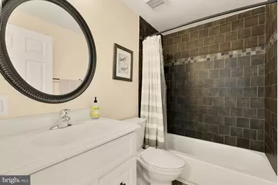 8100 Loving Forest Court, Springfield, VA 22153 - Photo 24