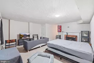 12109 Wedgeway Ct, Fairfax, VA 22033 - Photo 24