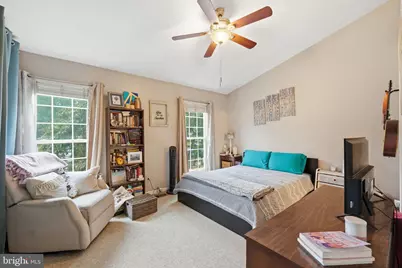 12109 Wedgeway Court, Fairfax, VA 22033 - Photo 12