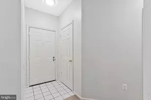 14313 Climbing Rose Way, Centreville, VA 20121 - Photo 6