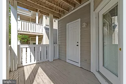 14313 Climbing Rose Way #205, Centreville, VA 20121 - Photo 4